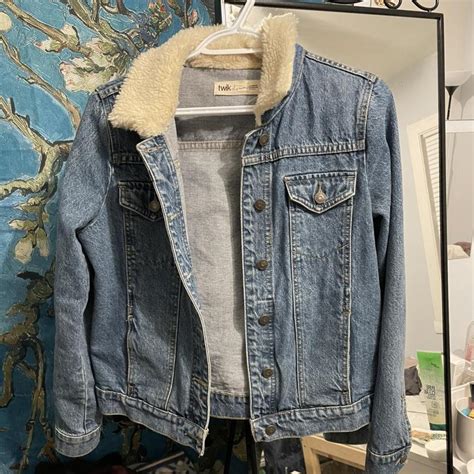 la maison g depop